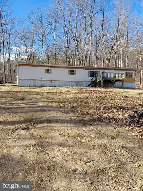 344 Orchard Ln, Moorefield, WV 26836