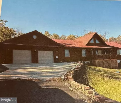 182 Webb Ln, Old Fields, WV 26845