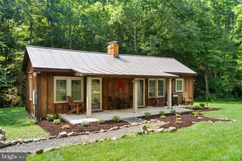 1789 Helmick Rock Rd, Mathias, WV 26812