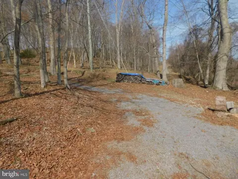 Exterior - 6751 High Knob Rd, Old Fields, WV 26845 photo 5 of 5