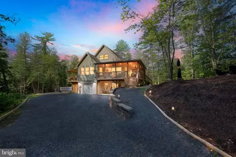 78 High Point Dr, Wardensville, WV 26851