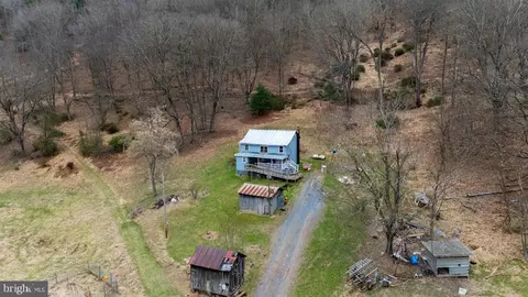 1851 Cullers Run Rd, Mathias, WV 26812