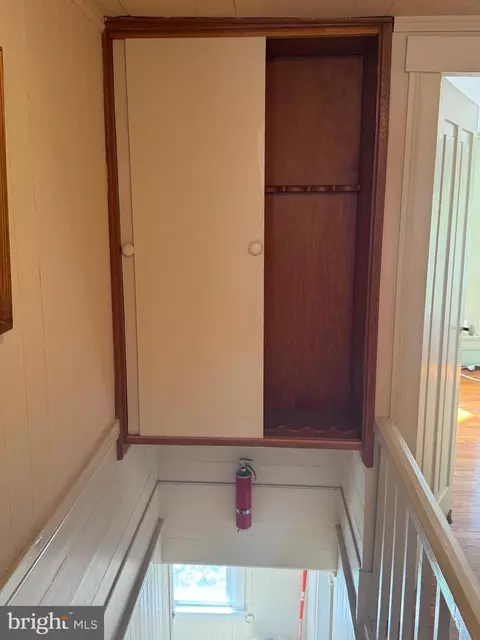 Entry Way - 18250 S Fork Rd, Moorefield, WV 26836 photo 3 of 7