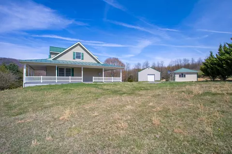 161 Coyote Run Rd, Mathias, WV 26812