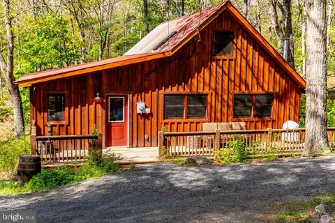 Exterior - 504 Dakota Rd, Baker, WV 26801 photo 15 of 36