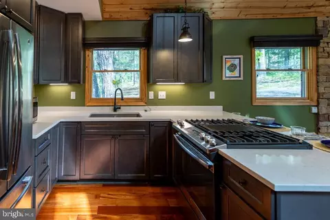 Kitchen - 504 Dakota Rd, Baker, WV 26801 photo 4 of 15