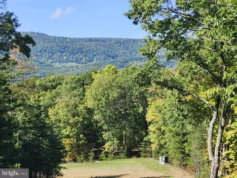Grace Mountain Lane, Milam, WV 26838