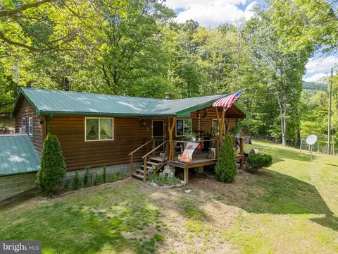 2598 Mountain View Rd, Moorefield, WV 26836