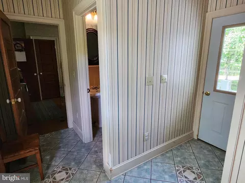 Entry Way - 312 Tanager Dr, Old Fields, WV 26845 photo 3 of 8