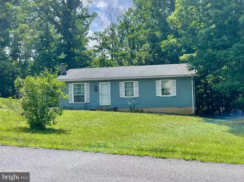 105 Warden Access Rd, Wardensville, WV 26851