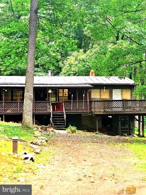 336 Howard Delawder Ln, Mathias, WV 26812