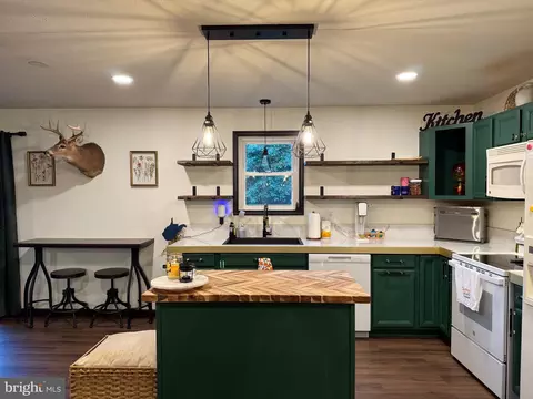 Kitchen - 367 Clinton Dr, Baker, WV 26801 photo 3 of 3