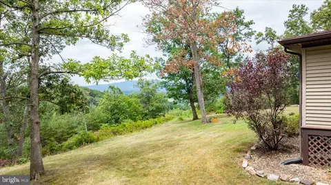 Exterior - 714 Forest Glen Dr, Moorefield, WV 26836 photo 14 of 17
