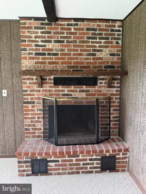 Living - 6859 Us Highway 220 N, Old Fields, WV 26845 photo 8 of 9