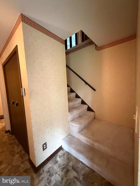 Entry Way - 6859 Us Highway 220 N, Old Fields, WV 26845 photo 2 of 3