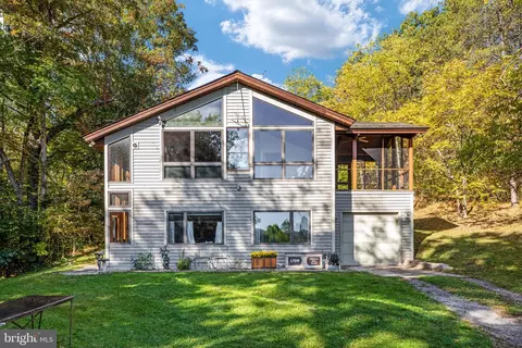 1709 Gibbons Run Rd, Augusta, WV 26704