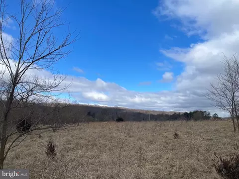 Spirit Lane, Points, WV 25437