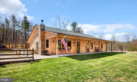 150 Hazel Ln, Capon Bridge, WV 26711
