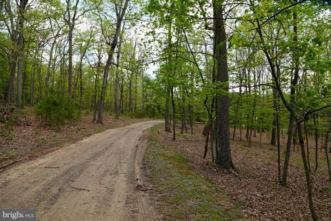 144 Silent Way, High View, WV 26808