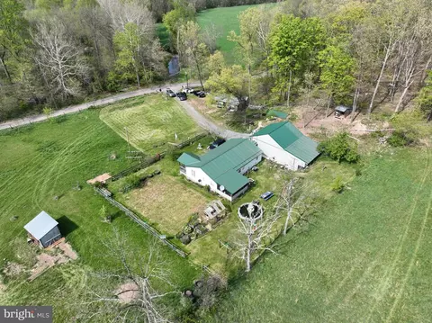 1636 Mack Rd, Augusta, WV 26704 photo 3