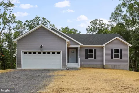 129 Shady Pine Dr, Capon Bridge, WV 26711