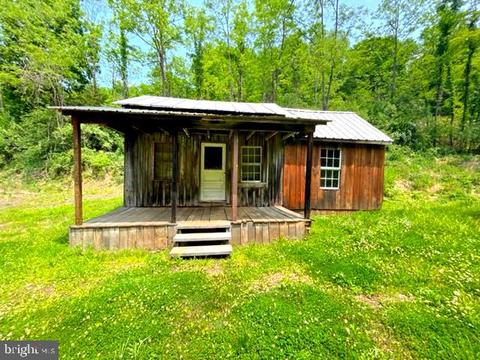 Proctor Road, Purgitsville, WV 26852