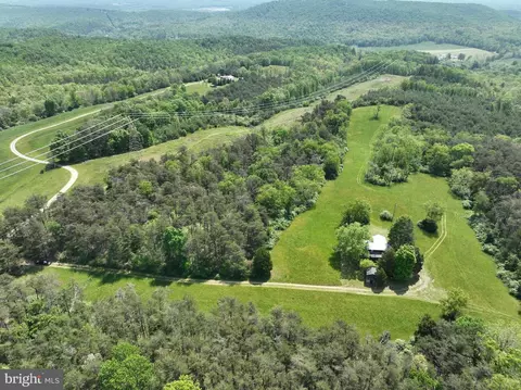 533 Green Pine Ln, Points, WV 25437 photo 17