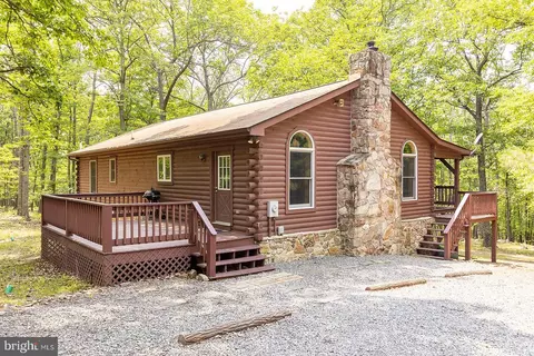 777 Red Fern Ln, Augusta, WV 26704