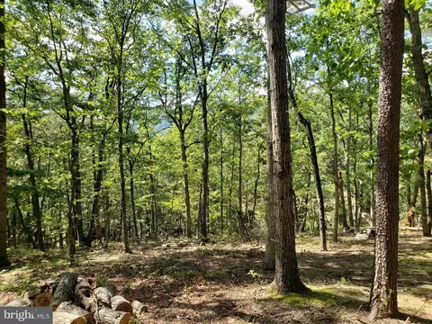 Pickle Kline Rd, Paw Paw, WV 25434