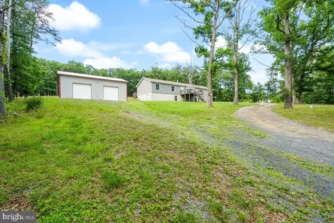 1925 Sol Shanholtz Rd, Augusta, WV 26704