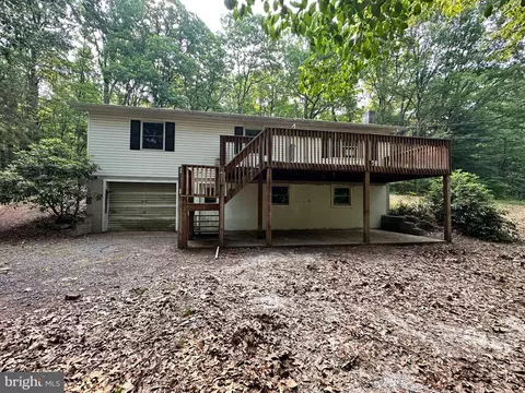 109 Winslow Dr, Augusta, WV 26704