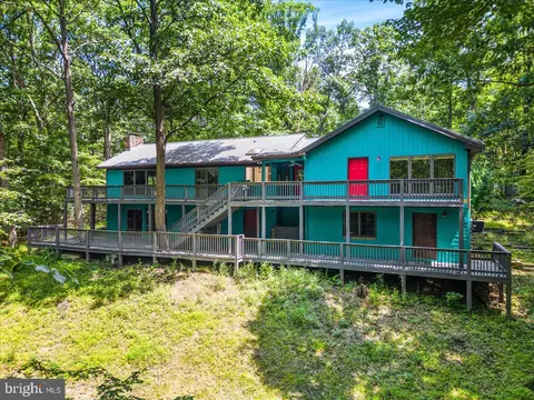 409 Derby Dr, High View, WV 26808