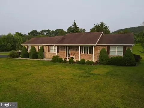 137 Tupelo Loop, Springfield, WV 26763