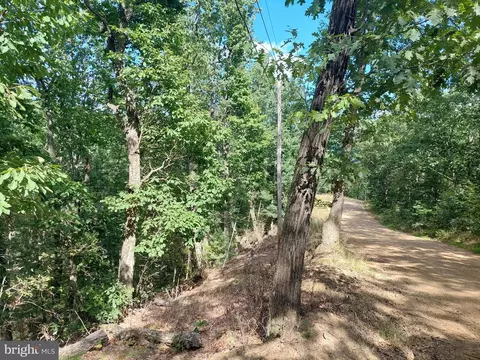 24 Rio Hills Drive, Rio, WV 26755