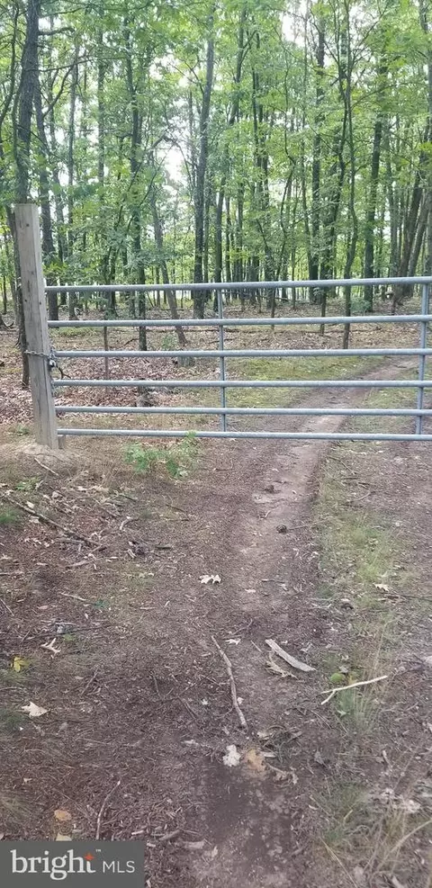 4979 Martinsburg Grade Rd, Augusta, WV 26704