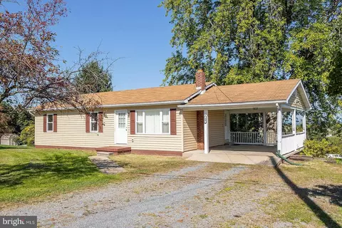 54 Summit Dr, Romney, WV 26757