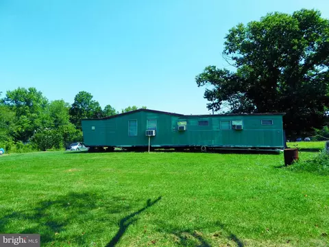 110 Cottage Ln, Springfield, WV 26763