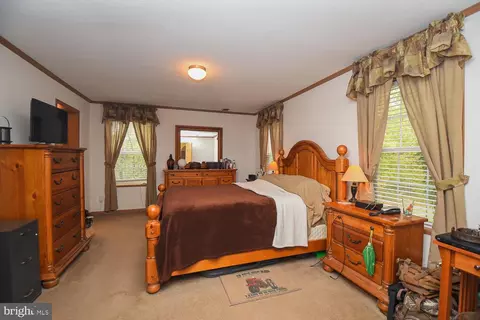 91 Badger Ln, Augusta, WV 26704 photo 10