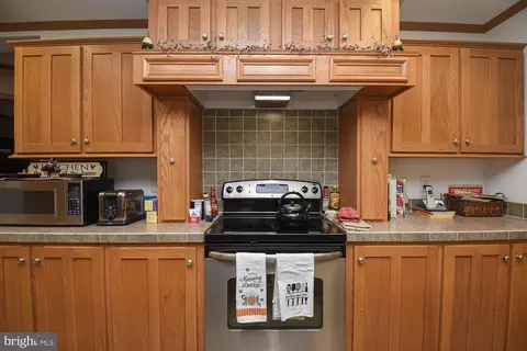 91 Badger Ln, Augusta, WV 26704 photo 6