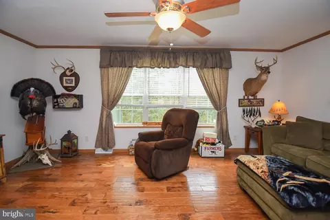 91 Badger Ln, Augusta, WV 26704 photo 31