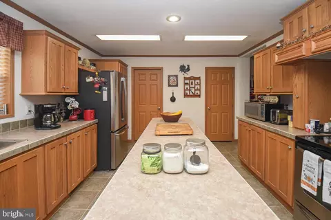 91 Badger Ln, Augusta, WV 26704 photo 25