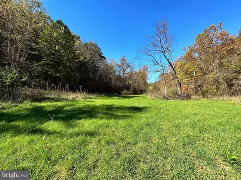 Rt 3, Slanesville, WV 25444