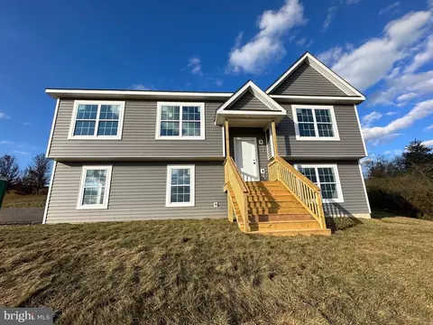 28 Scenic Dr, Capon Bridge, WV 26711