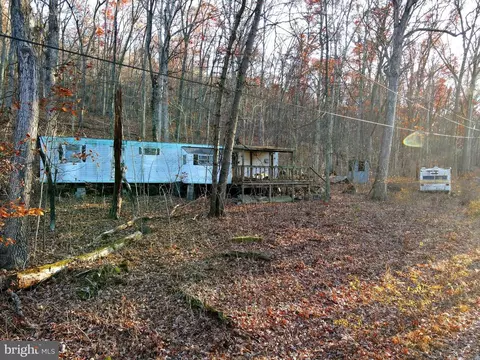 1225 Crystal Holw, Green Spring, WV 26722