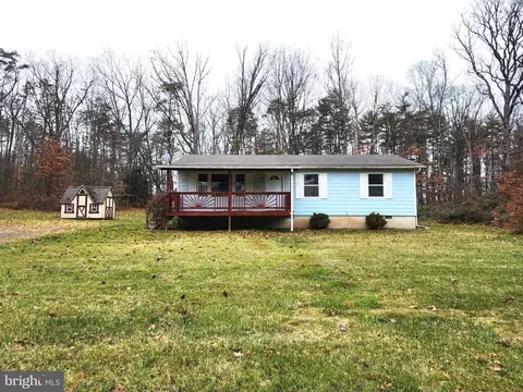 115 Azalea Ln, Augusta, WV 26704