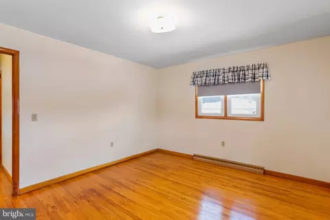540 3rd St, Romney, WV 26757 photo 21