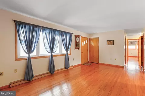 540 3rd St, Romney, WV 26757 photo 7