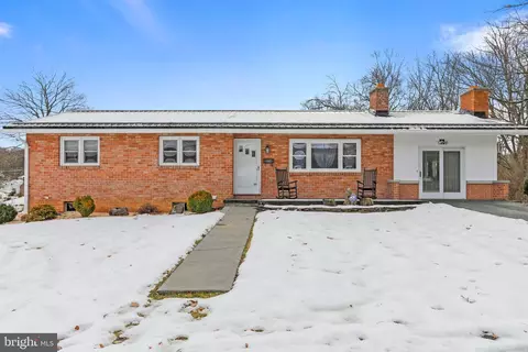 540 3rd St, Romney, WV 26757 photo 2