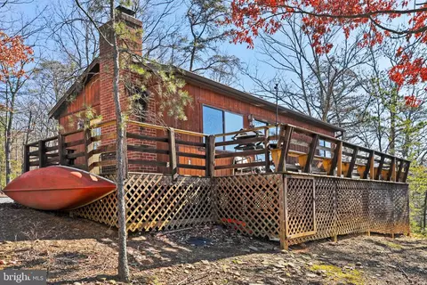 620 Little Mountain Dr, Romney, WV 26757