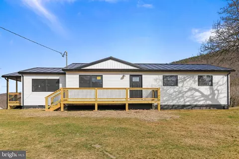 6381 Delray Rd, Delray, WV 26714